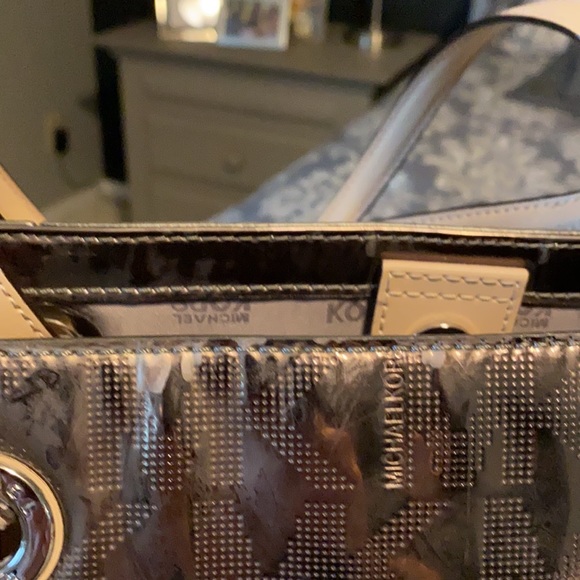 Large Michael Kors bag - Picture 5 of 7